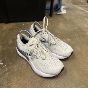 Brooks Ghost 16 Womens Running Shoes Size 7.5 Cream Grey 1204071B147